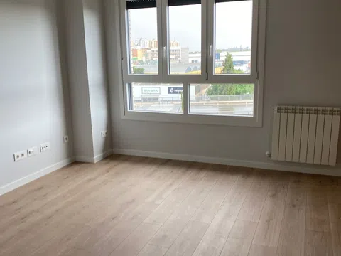 Estudio en calle de Boetticher y Navarro, 21