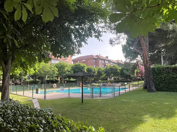Piso en Via de las Dos Castillas, 7, Zona Avenida Europa - Foto 7
