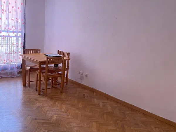 Piso en calle Clavel, 17