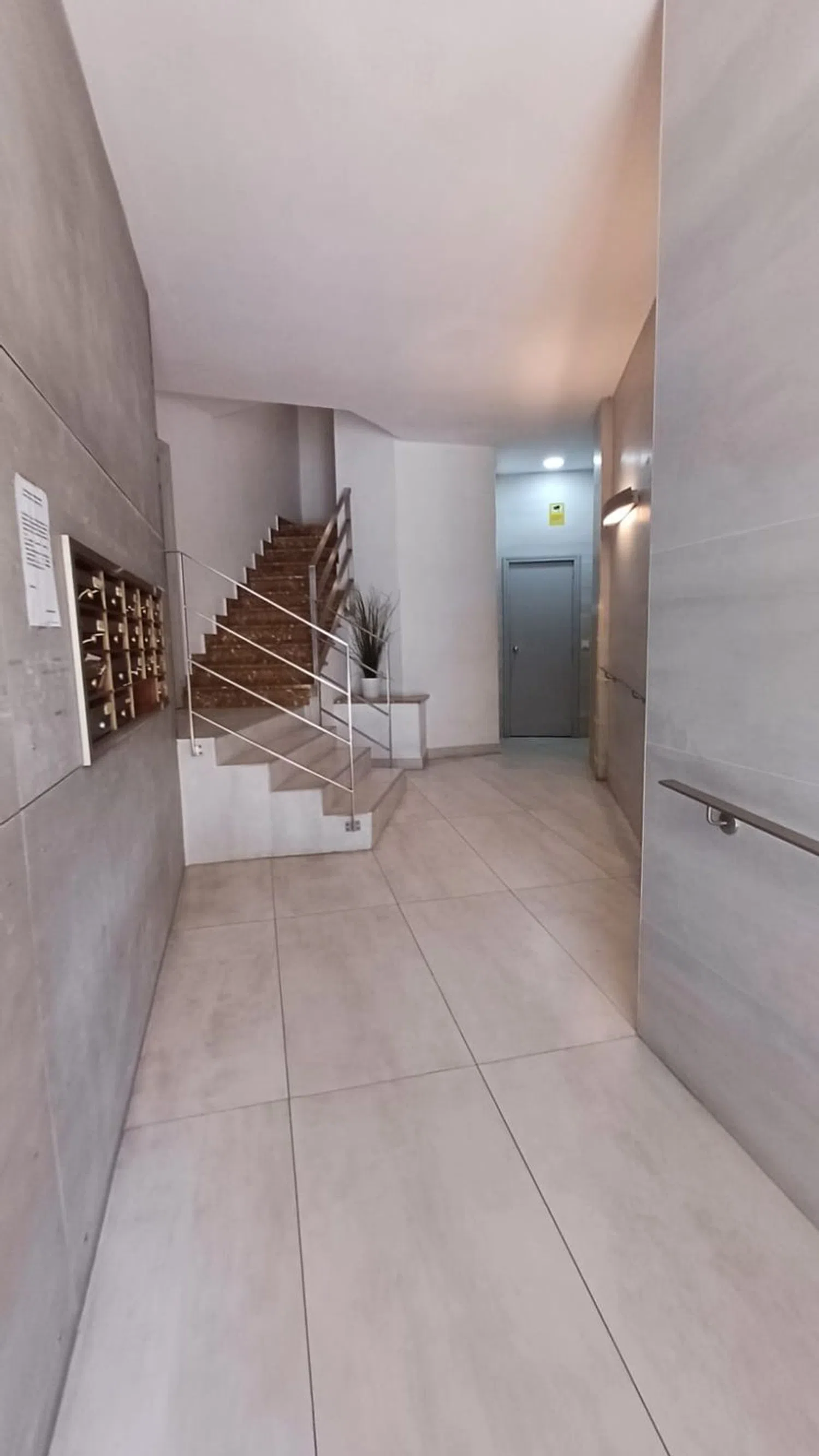 Piso en avenida del Regne de València, 47 - Foto 6