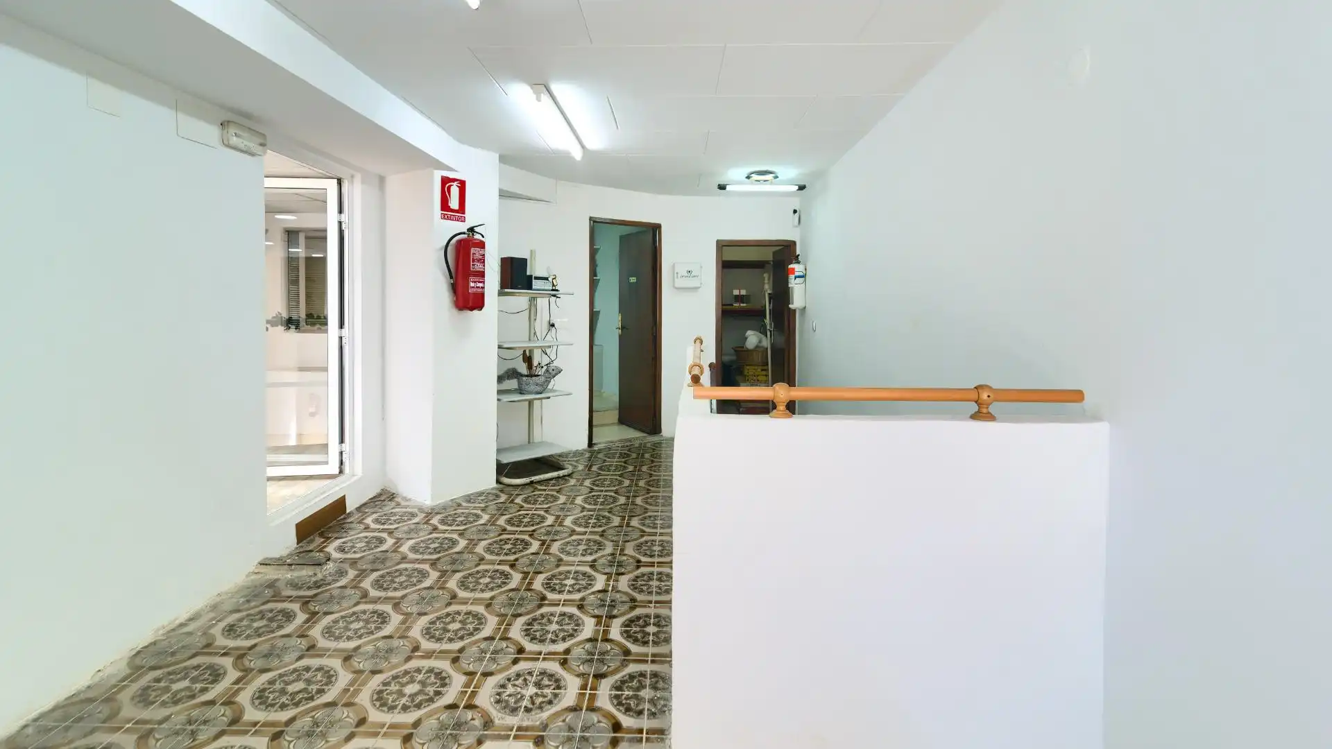 Local comercial en  Carrer del Doctor Nicasi Benlloch 18 - Foto 27