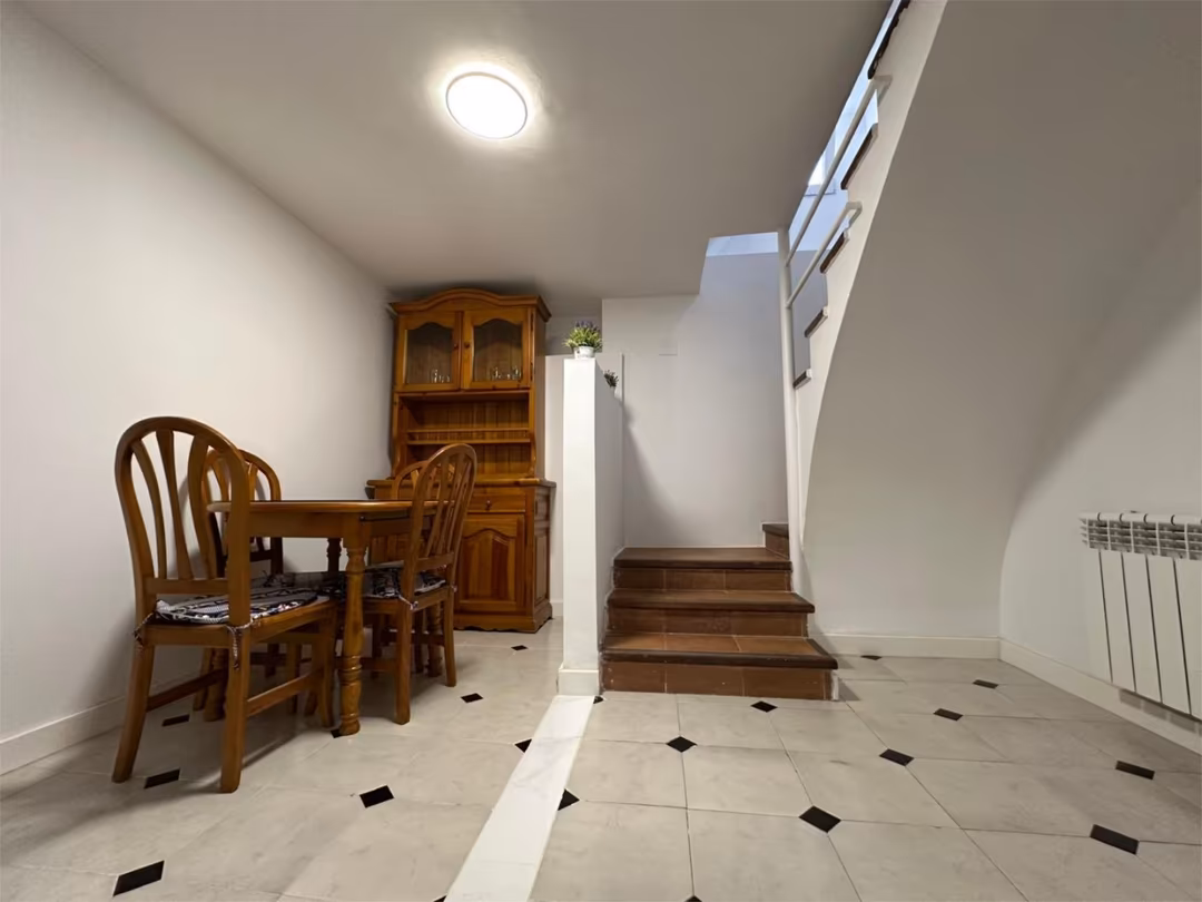 Piso en  Calle Emilio Coll 57