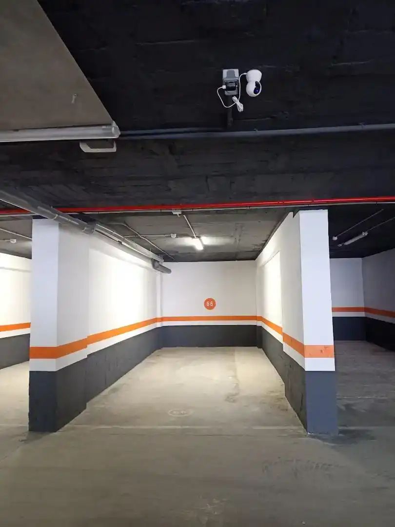 Garaje en  Carrer de Saridakis 24 - Foto 4