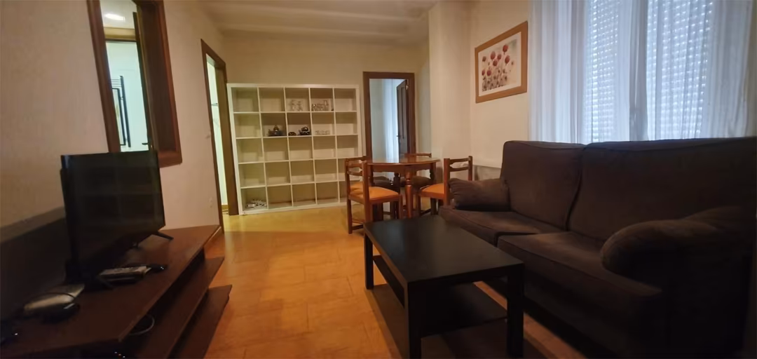 Piso en  Calle Tablas 24