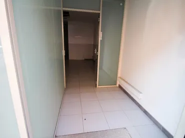 Local comercial en Mollet del Vallès - Foto 2