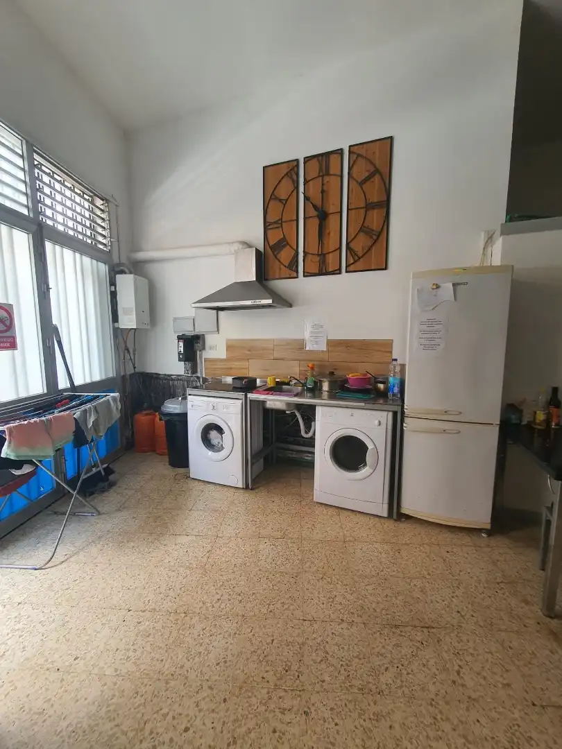 Apartamento en  Calle Poetas Españoles 3 - Foto 3