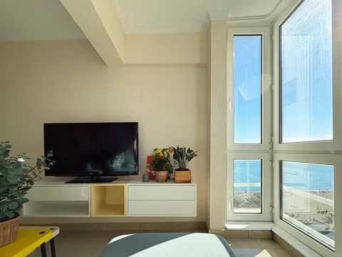 Piso en calle Pintor Martínez Virel, 1