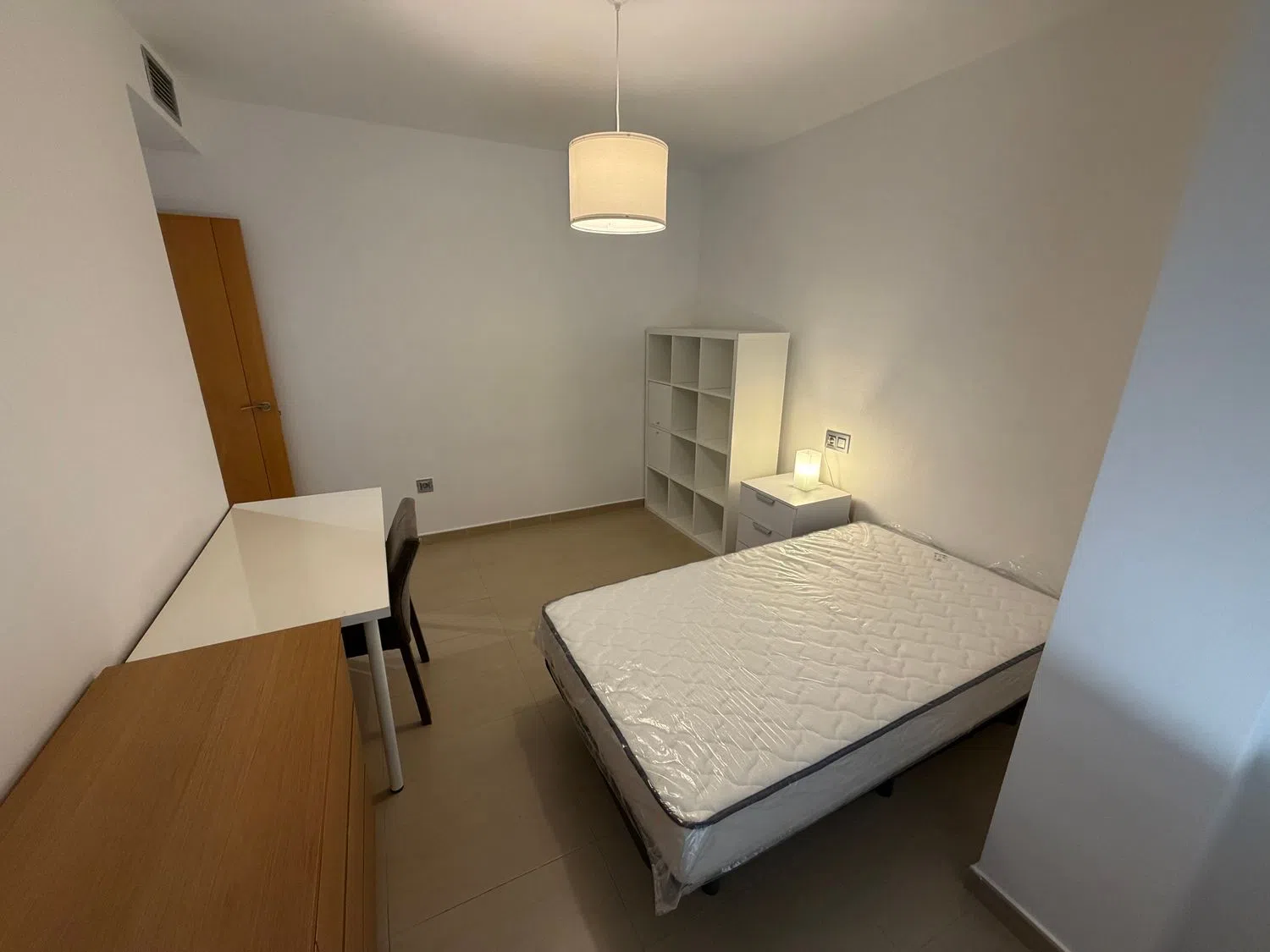 Piso en avenida Reina Sofía, 70 - Foto 2