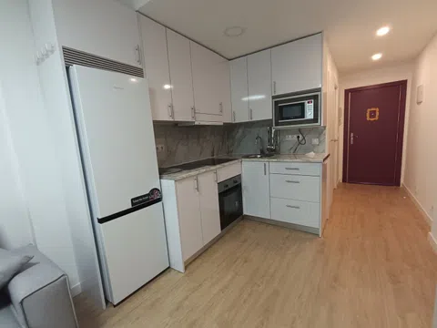 Estudio en calle de Rodríguez San Pedro, 71