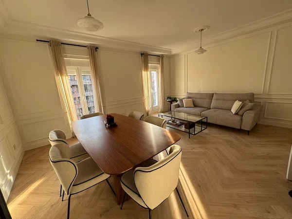 Piso en avenida de la Ciudad de Barcelona, 49