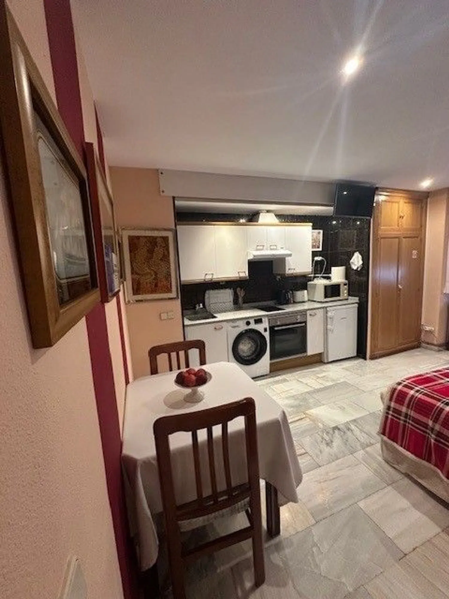 Estudio en calle de Juan de la Hoz, 28 - Foto 3