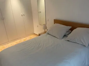 Apartamento en calle Calle Condes de Crespo Rascón 1 - Foto 11
