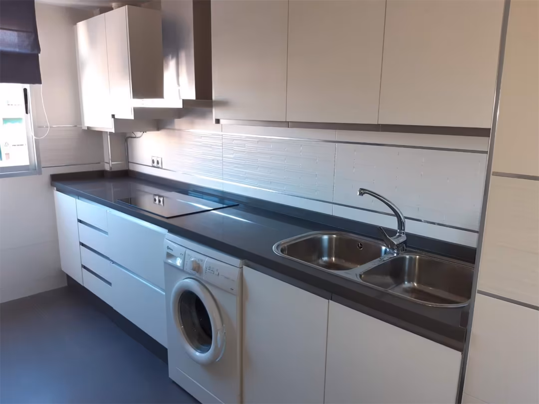 Piso en  Calle Miguel Ángel Ortí Belmonte 1 - Foto 3