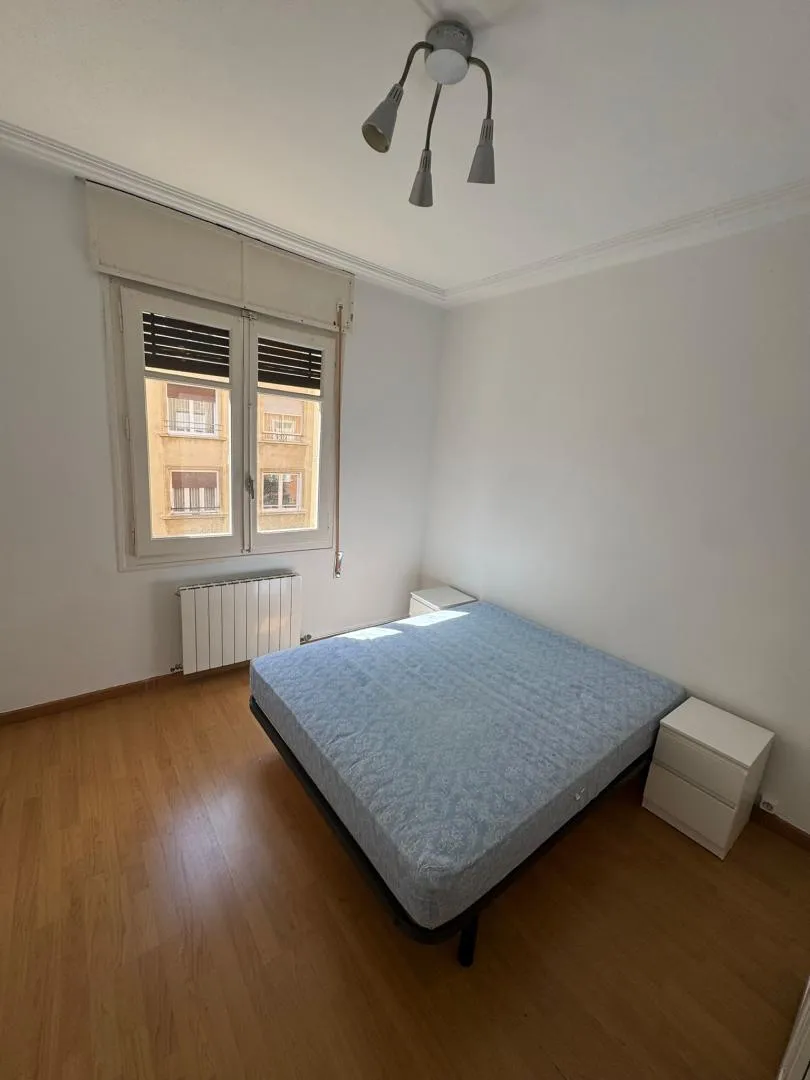 Piso en  Calle de Laguna de Rins 4 - Foto 12