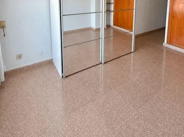Piso en  Carrer Bono Guarner 8 - Foto 16