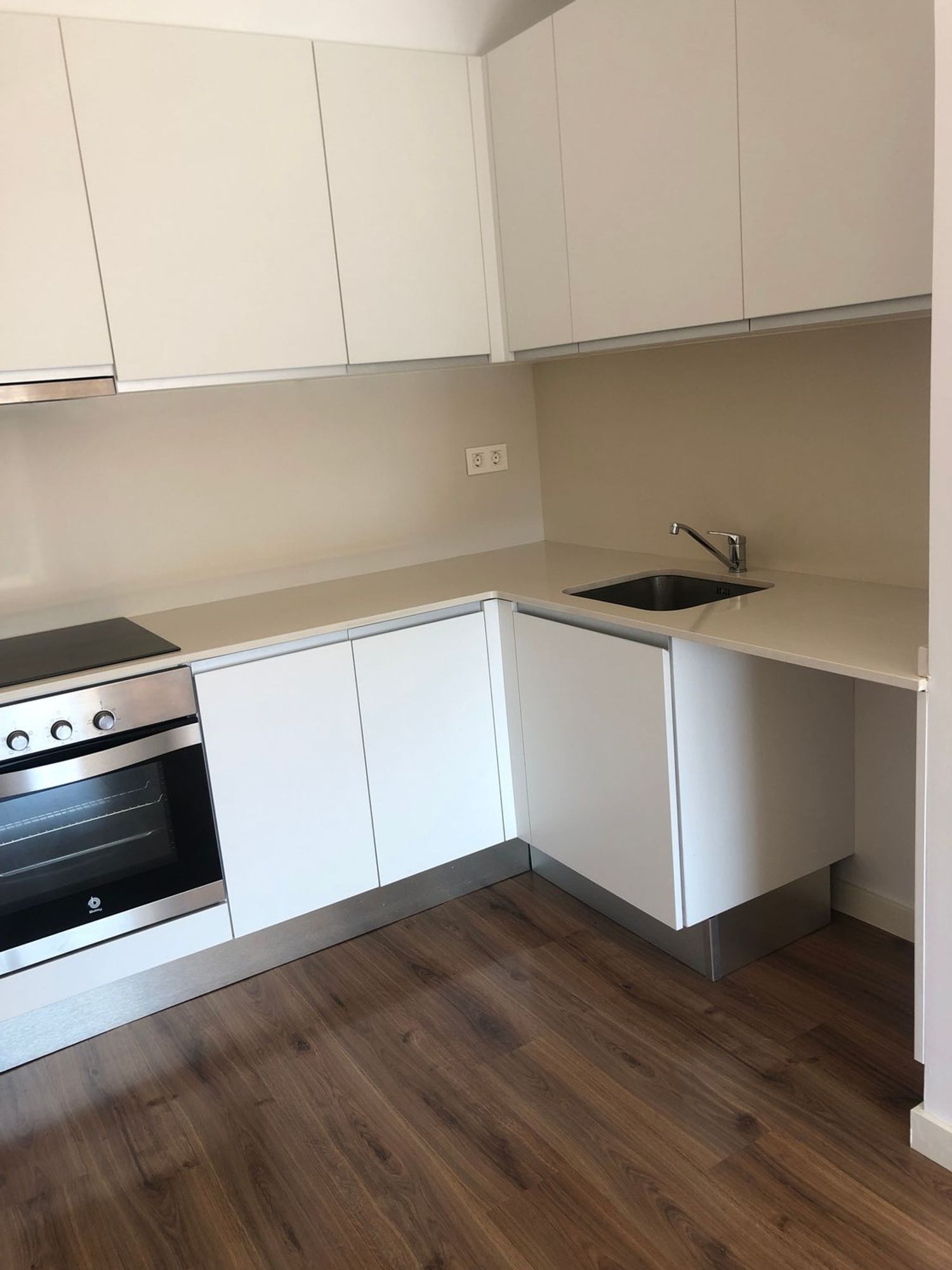 Piso en calle Santa Eulàlia, 179 - Foto 2