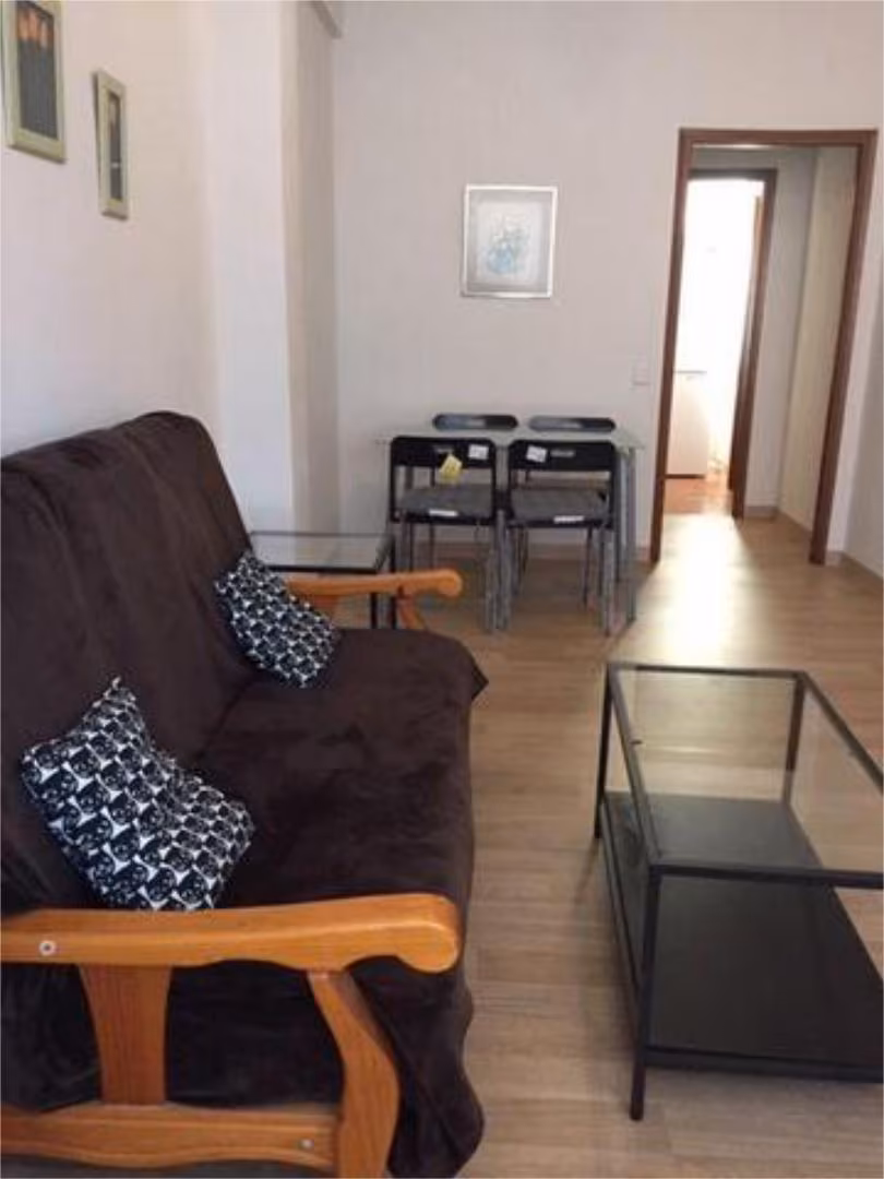 Piso en Dehesa de la Villa - Foto 1