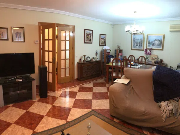 Chalet adosado en Calle del Prado, 83 - Foto 1