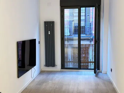 Piso en calle de San Hermenegildo, 3