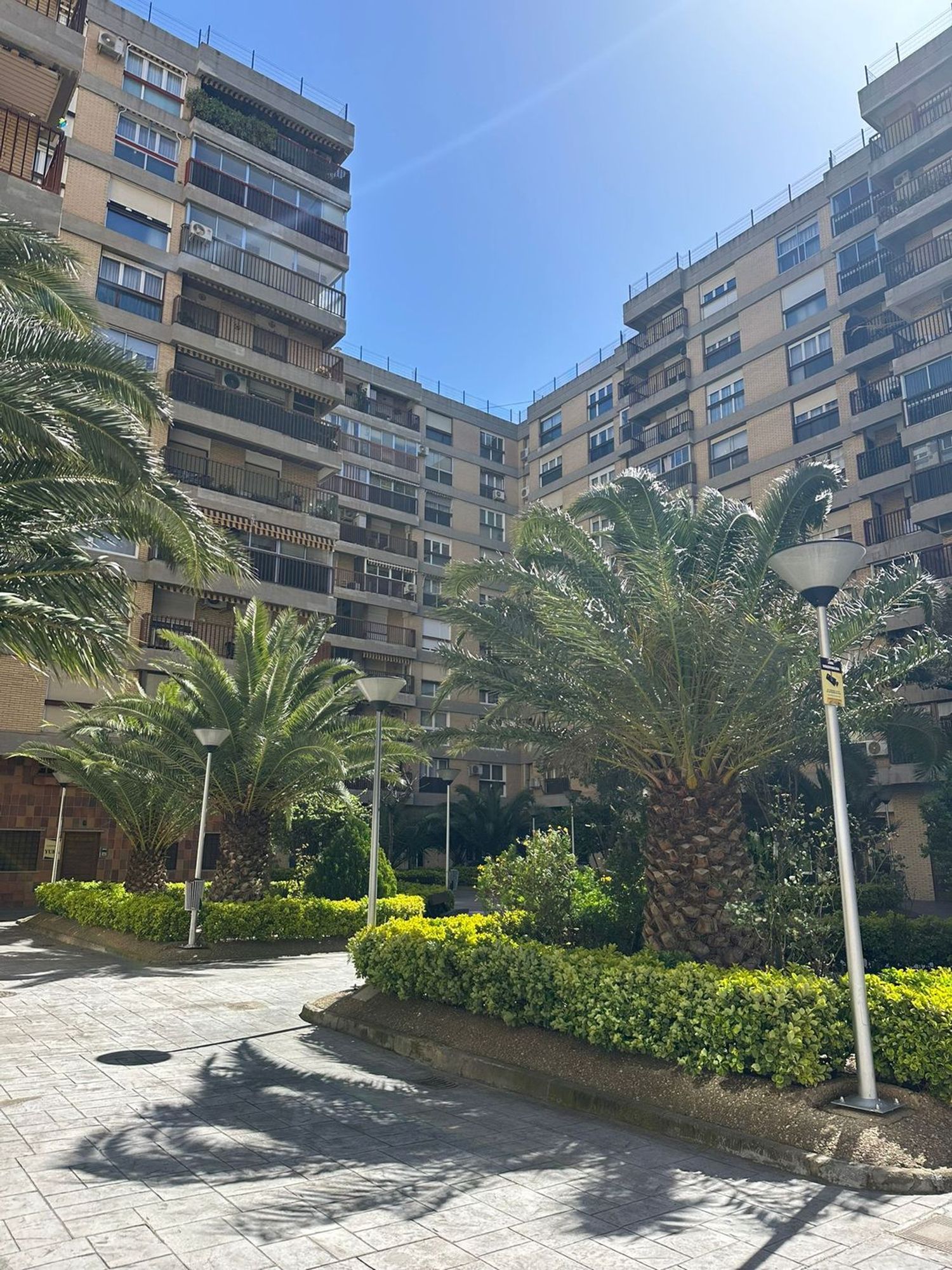 Piso en avenida de José Anselmo Clavé, 29 -35 - Foto 1