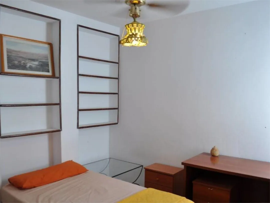 Piso en  Doña Berenguela 26 - Foto 11