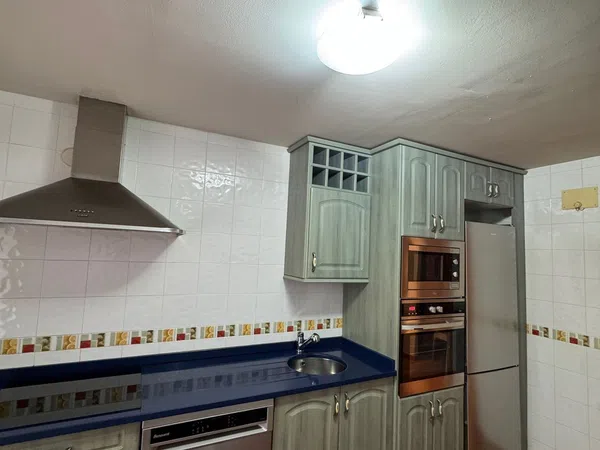 Piso en Calle Segurilla, 32, Tres Olivos - La Piedad, Tres Olivos - La Piedad - Foto 1