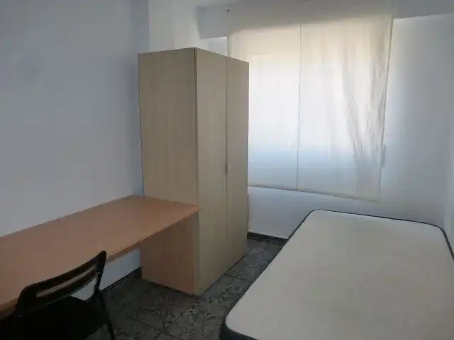 Piso en  Calle Condestable López Dávalos 21 - Foto 4