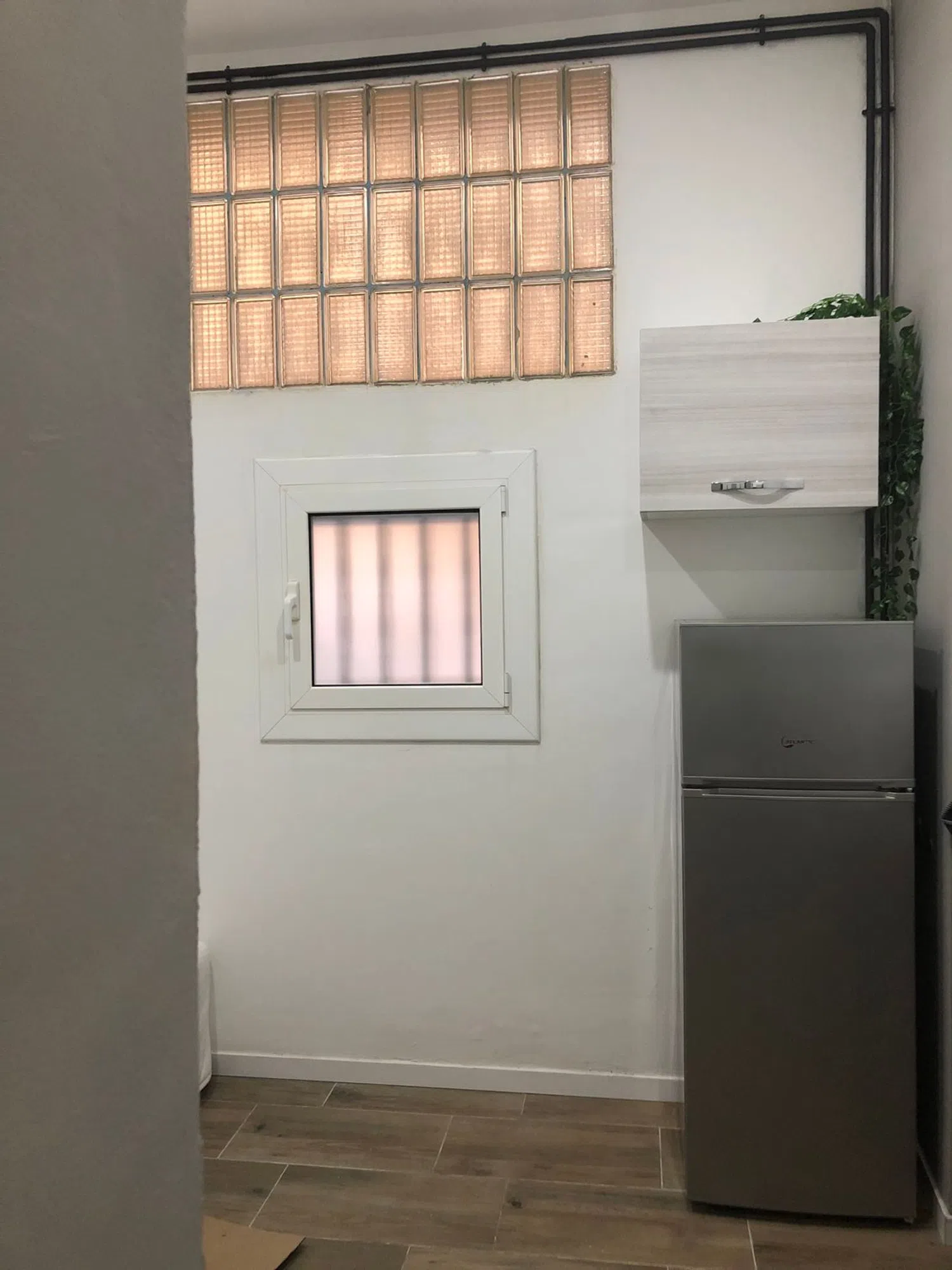 Estudio en calle de Coll i Vehí, 122 - Foto 2