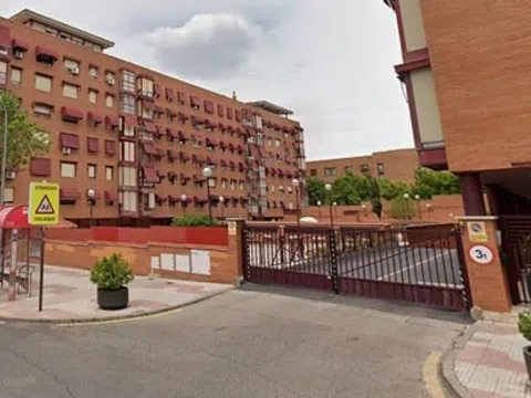 Piso en calle Ministro Fernandez Ordoñez, 3
