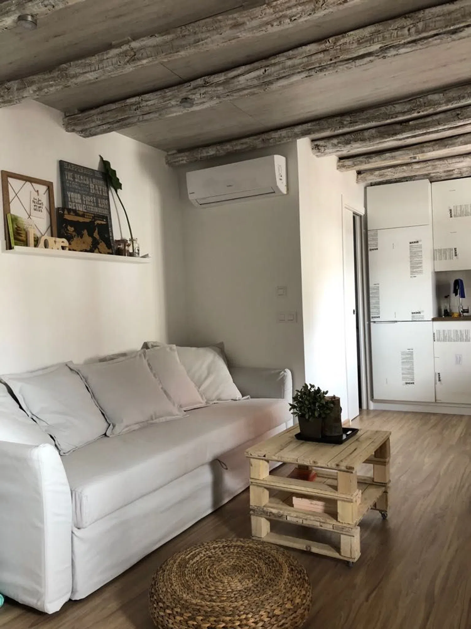 Estudio en calle del Amparo, 21 - Foto 1