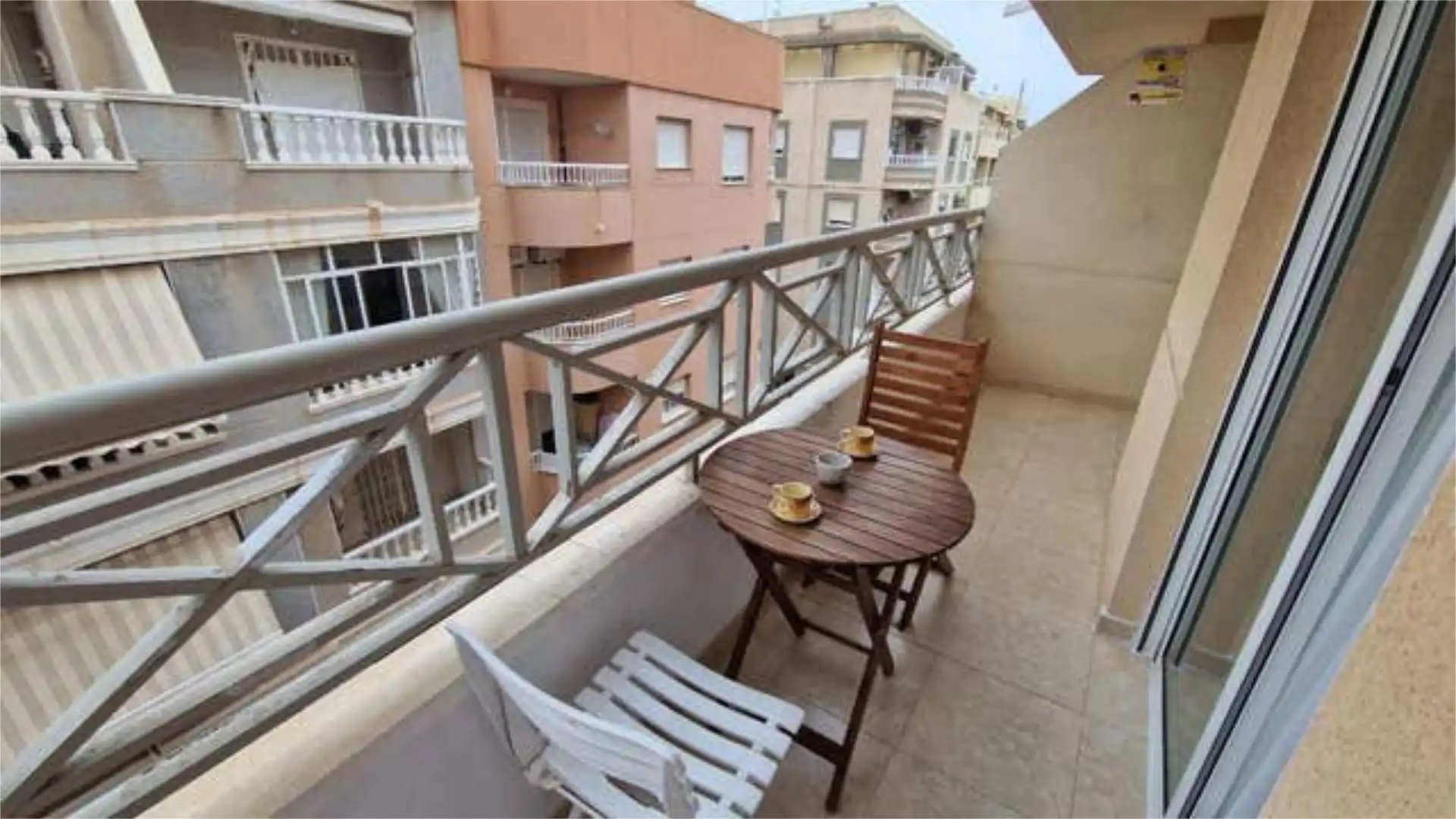 Piso en Torrevieja - Foto 3