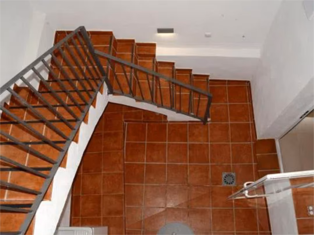 Casa adosada en  Cuesta de San Cristóbal 7 - Foto 15