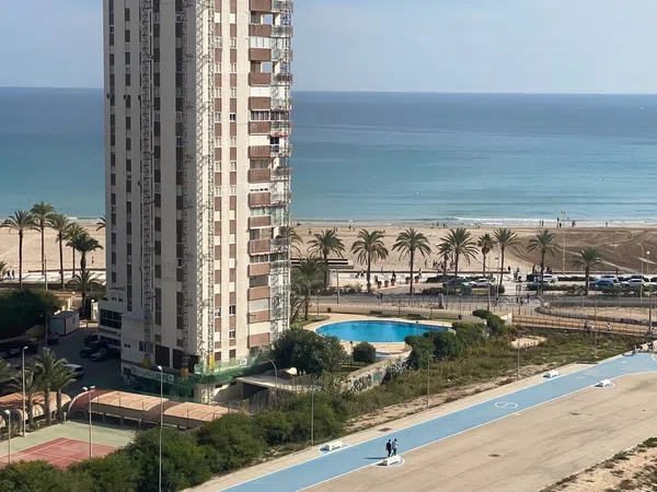 Piso en avenida de la Costa Blanca, 155