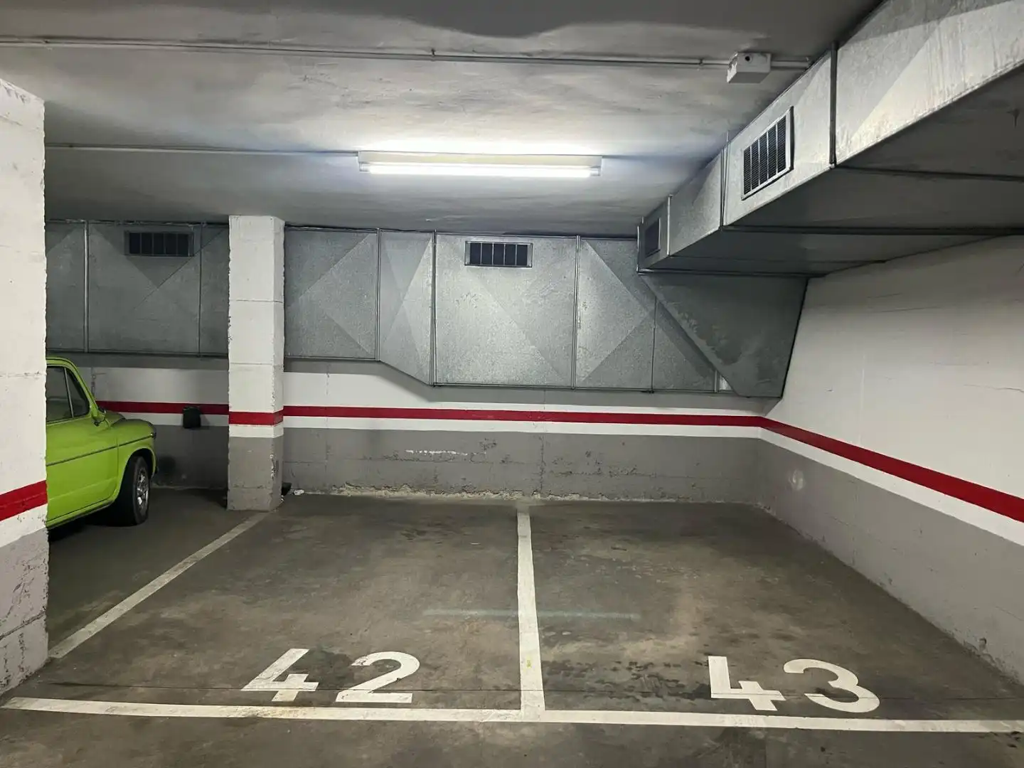 Garaje en  Carrer de la Creu 4 - Foto 4