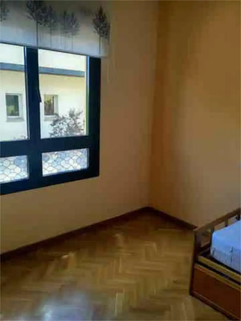 Piso en iglesia - Foto 2