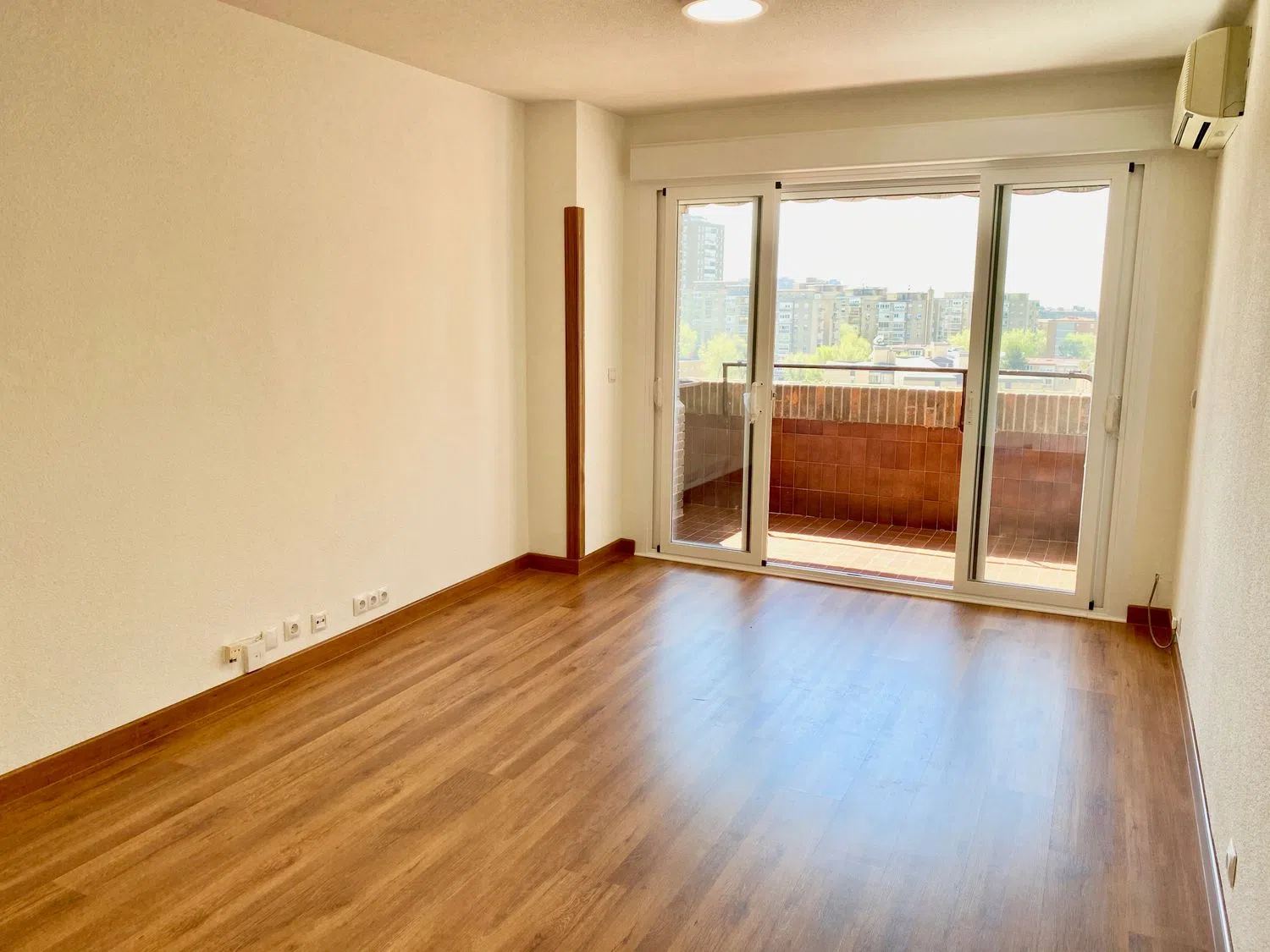 Piso en calle del Camino de los Vinateros, 53 - Foto 6