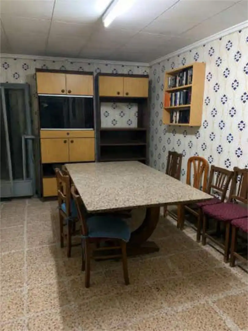Chalet en casco antiguo - Foto 4