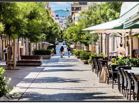 Piso en avenida de l'Argentina, 81