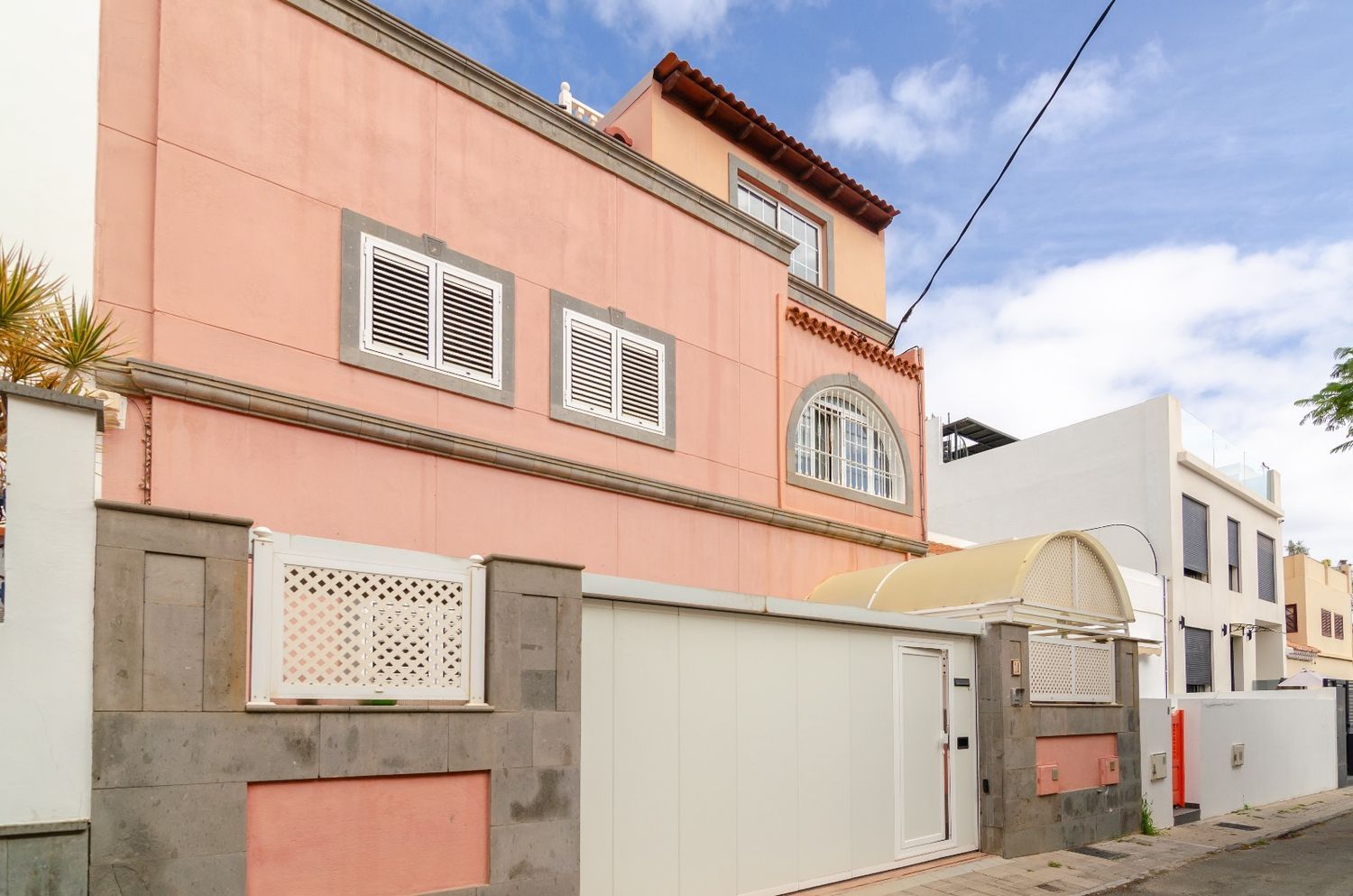 Chalet adosado en Barrio Escaleritas - La Feria - Foto 1