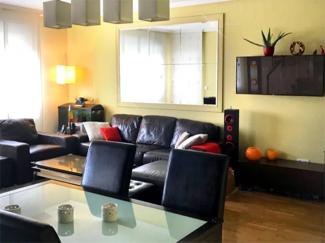 Dúplex en  Calle Monte Albillo 14 - Foto 1