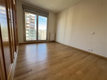 Piso en  Avenida de Gómez Laguna 43 - Foto 5