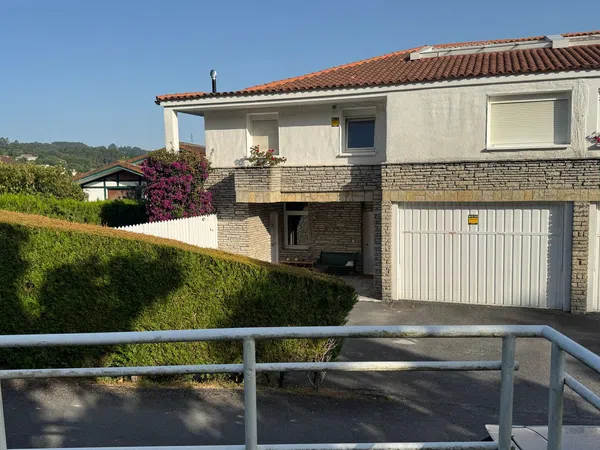 Chalet adosado en Mungia - Foto 2