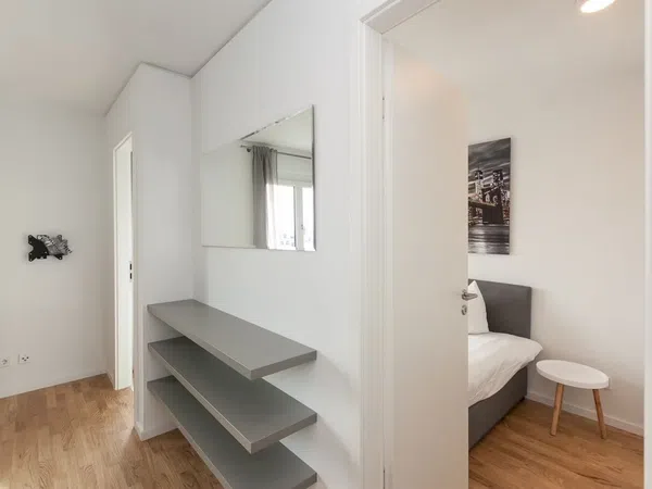 Estudio en Av. de la Guindalera, 3