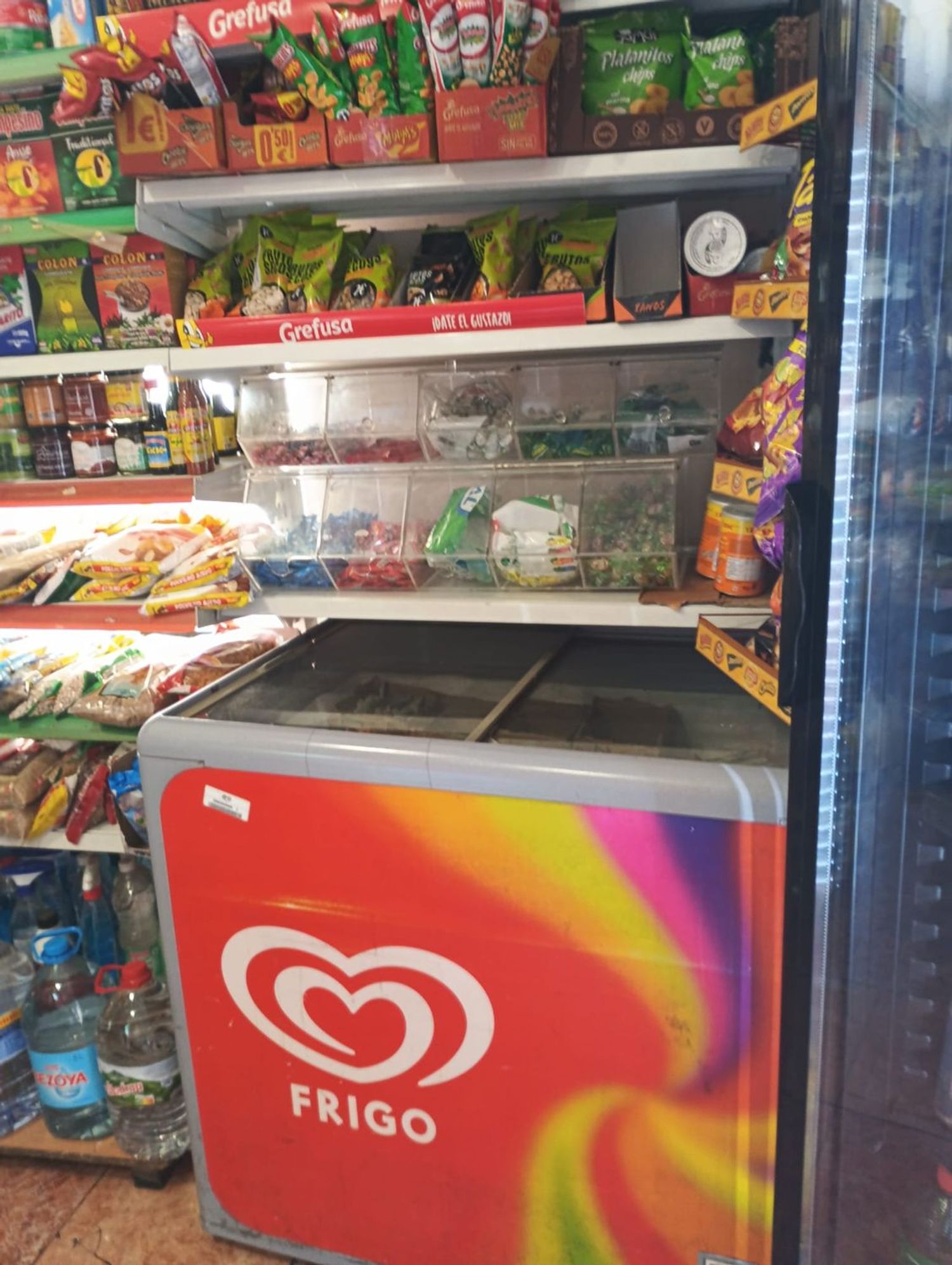 Local en Supermercado, tienda de alimentación en Calle d'Ausiàs Marc, Progrés-Pep Ventura - Foto 7