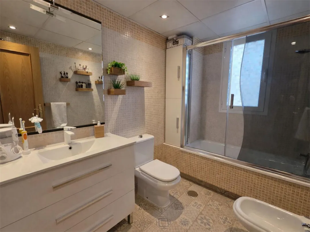 Piso en  Calle Lora del Río 21 - Foto 20