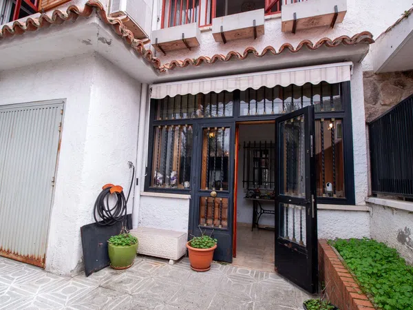 Chalet pareado en Barrio Zona Pueblo - Foto 1