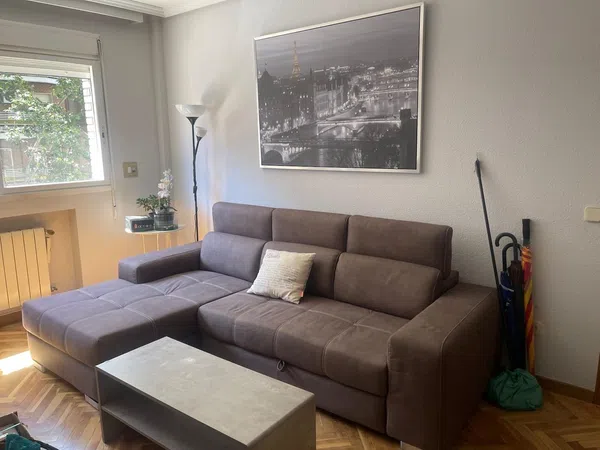 Piso en calle de Alcalá, 375