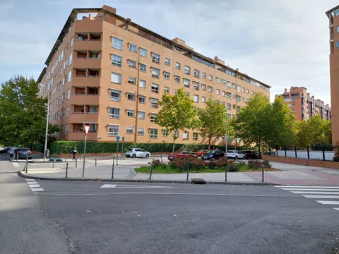 Piso en calle Carranque, 14