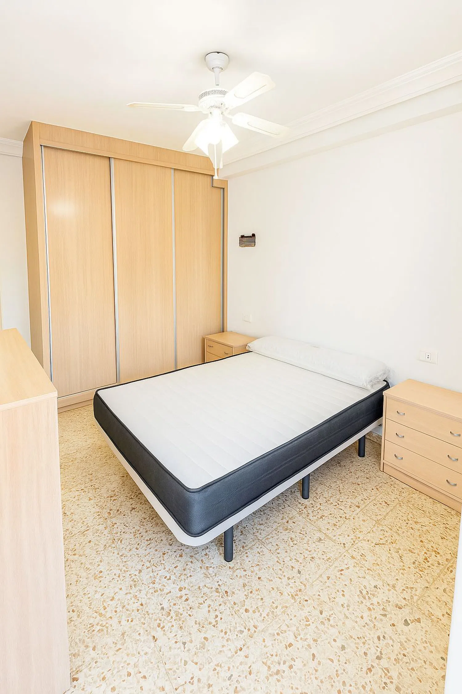 Piso en calle Ciudad Jardín, 4 - Foto 8