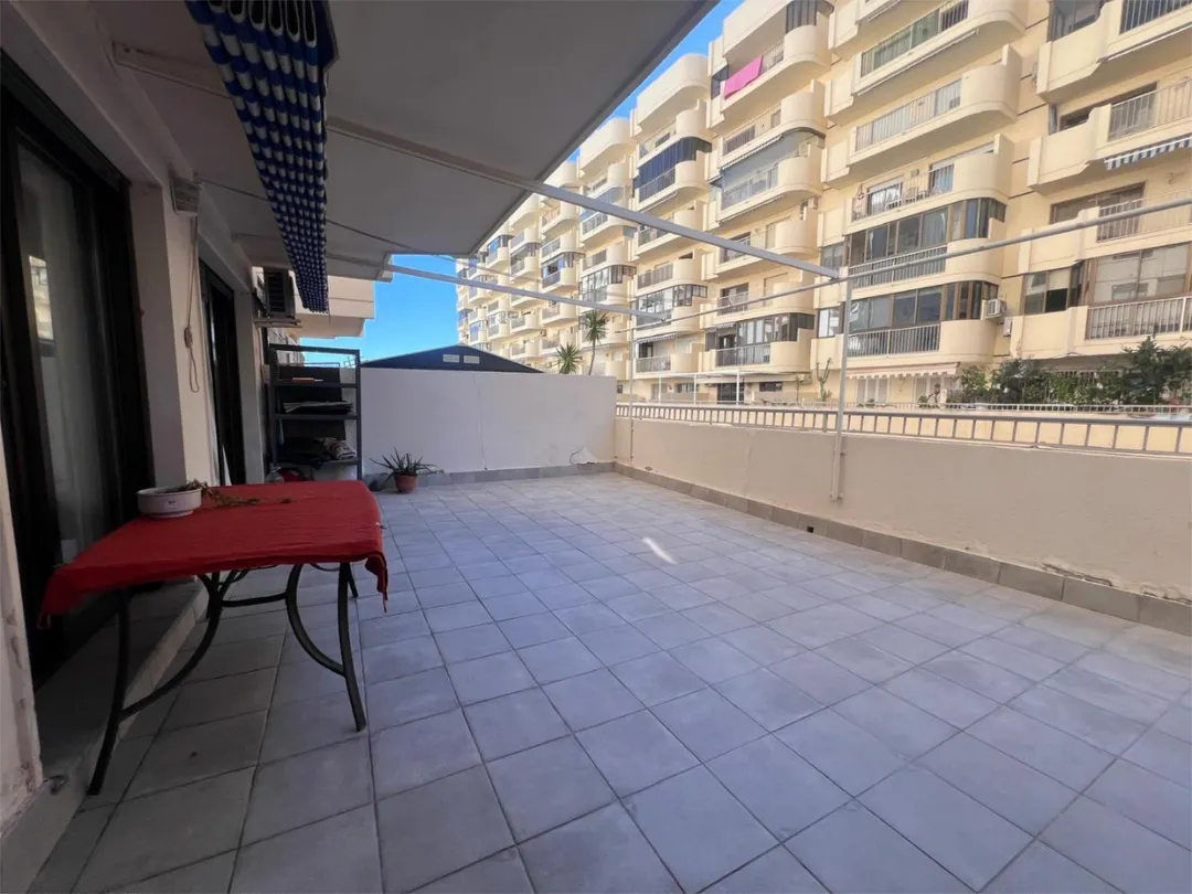 Piso en  Calle Martínez Catena 2 - Foto 2